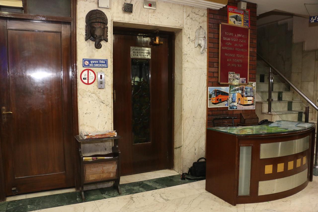 Hotel Maharaja Delhi  Exterior photo